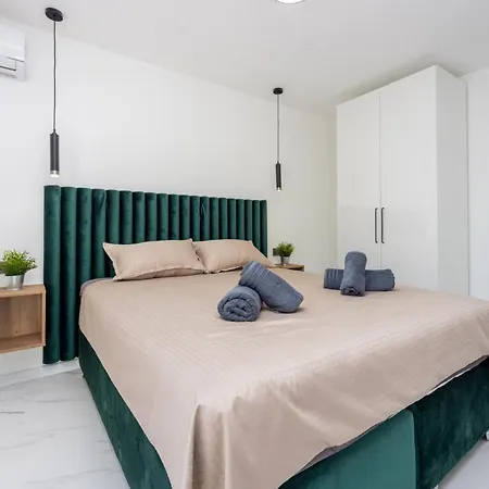 Ketty Holiday home Baska (Krk)