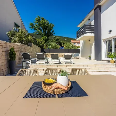 Ketty Holiday home Baska (Krk)