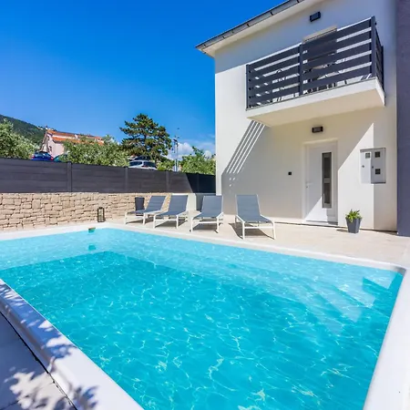 Holiday home Ketty *