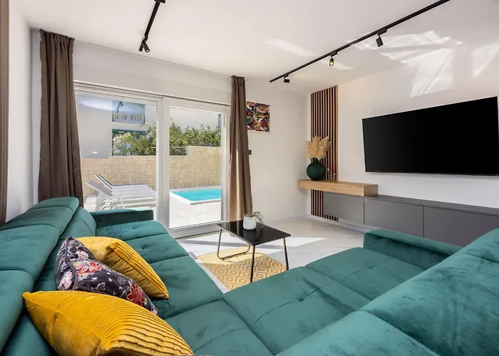 Ketty Nyaraló Baška